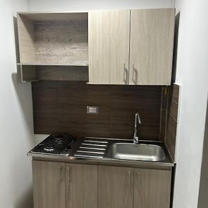 Comfort Triple Room Shower